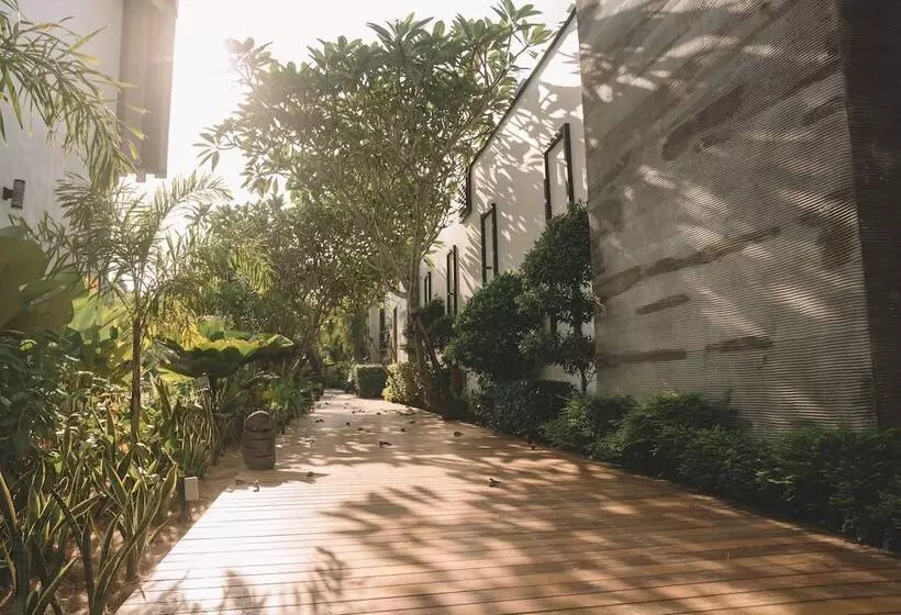 Hotelli La Villa Langkawi   Private Pool