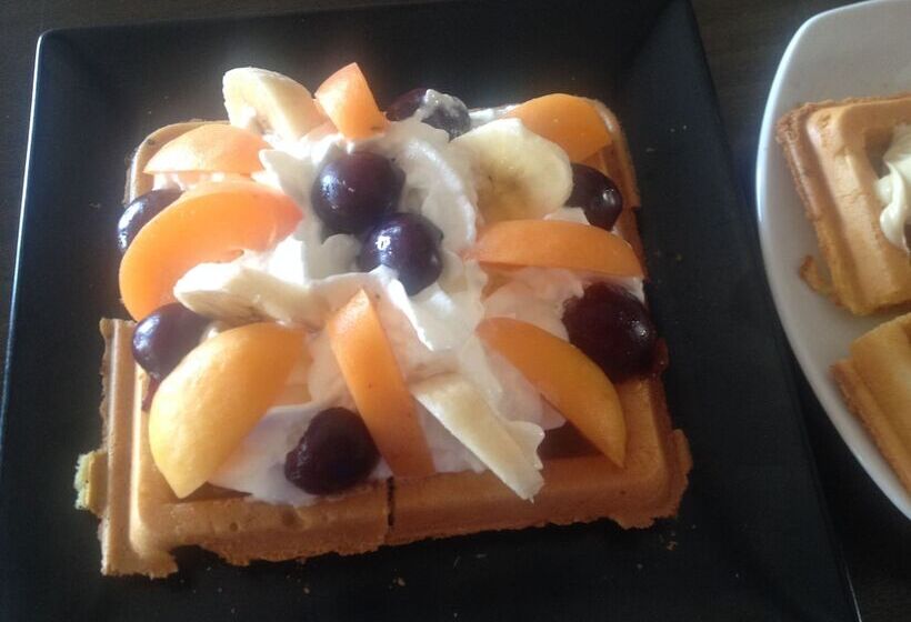 فندق Maravellia Art