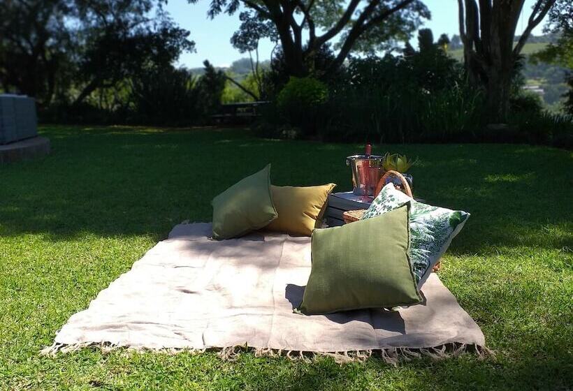 בית מלון כפרי Matusadona Guest Lodge