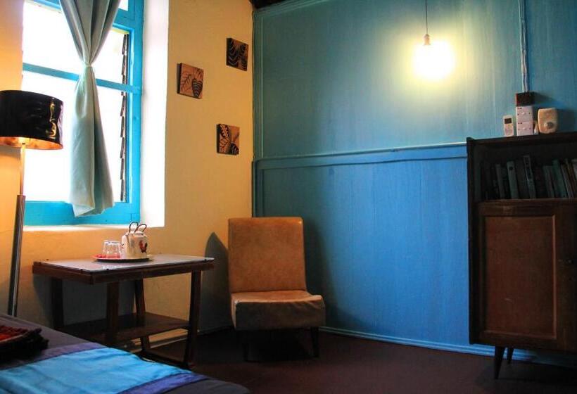 Отель Moontree47