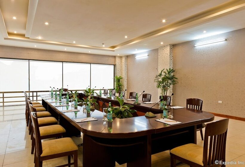 هتل Muong Thanh Dien Chau