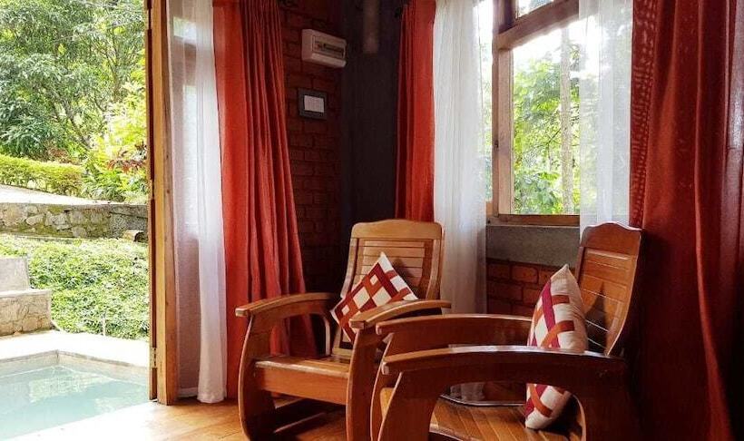 Hotel Tea Leaf Retreat