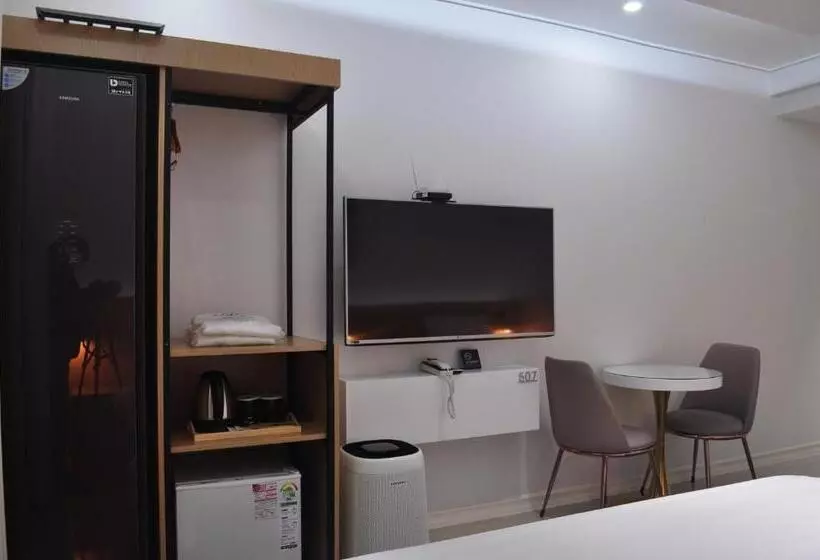 Hound Hotel Sangmu