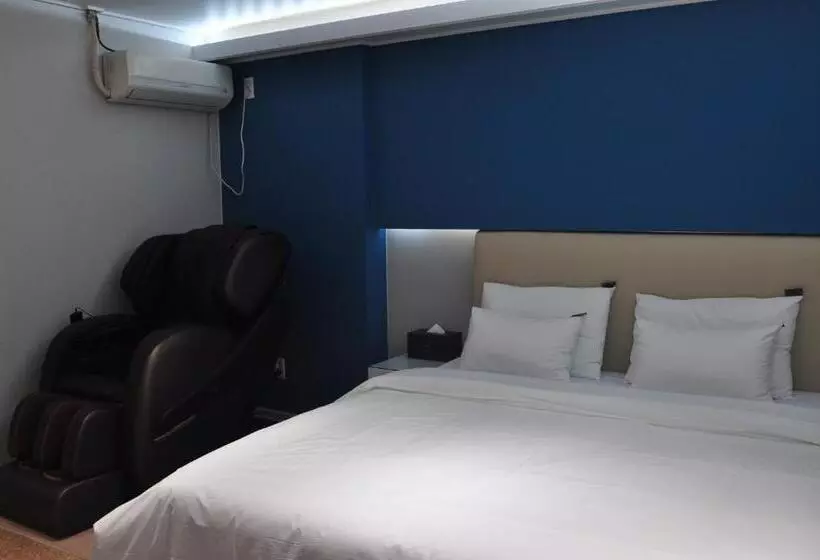 Hound Hotel Sangmu