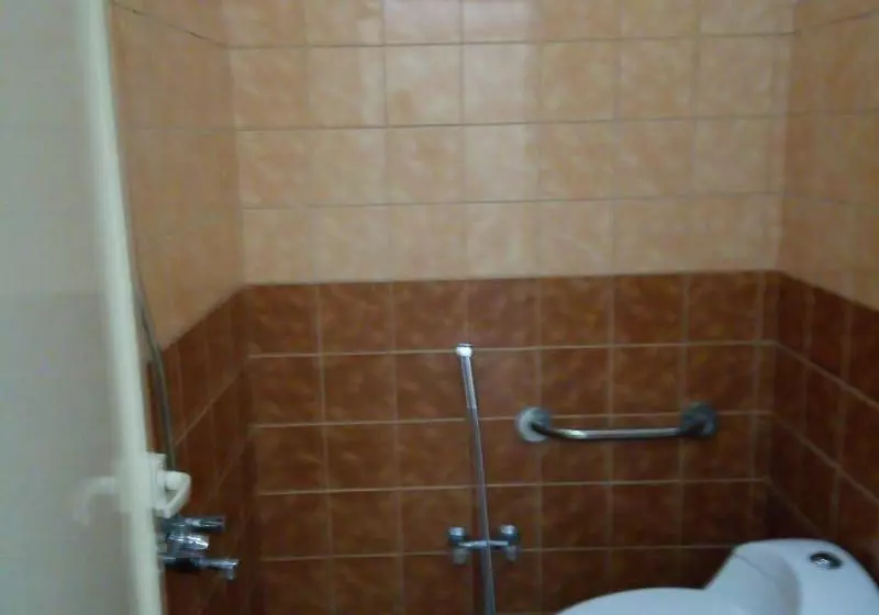 Oyo 351 Darr Mesk
