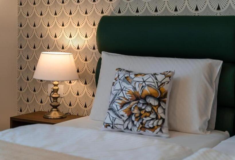 פנסיון Aurora Rooms B&b Pula