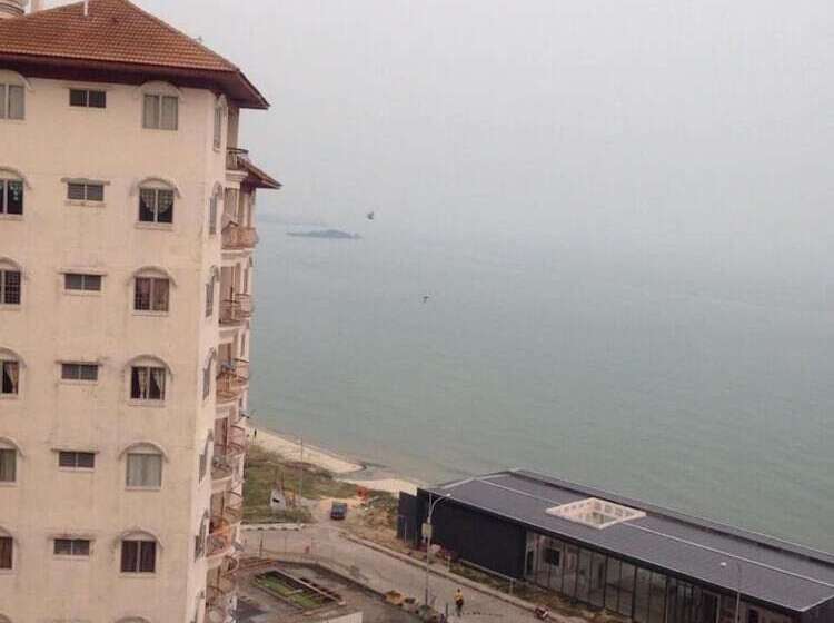 Sunshine Bay Resort Port Dickson