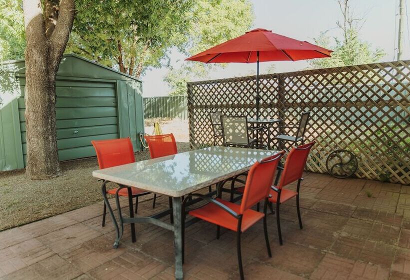 Alpine Bed And Breakfast