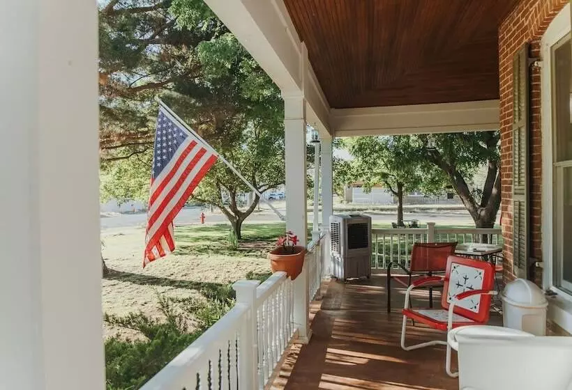 Alpine Bed And Breakfast