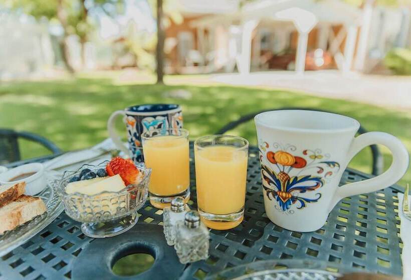 Alpine Bed And Breakfast