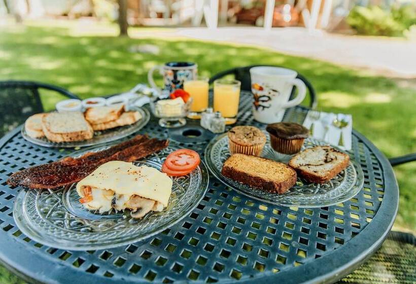 Alpine Bed And Breakfast