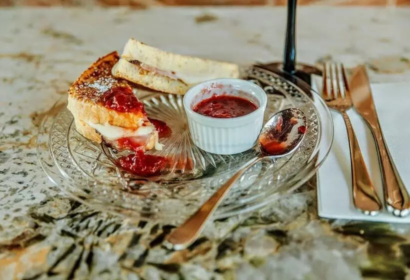 Alpine Bed And Breakfast