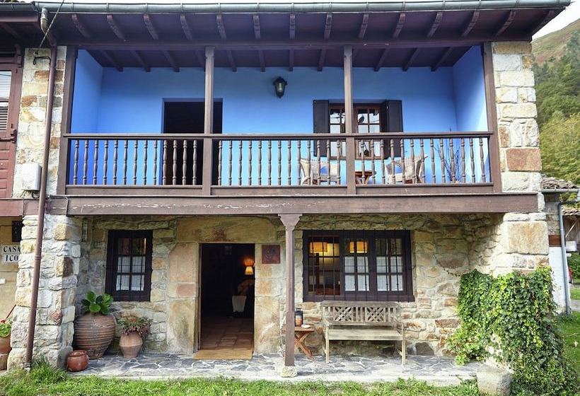 Beautiful Country House With Stunning Views Of The Mountains Of Asturias