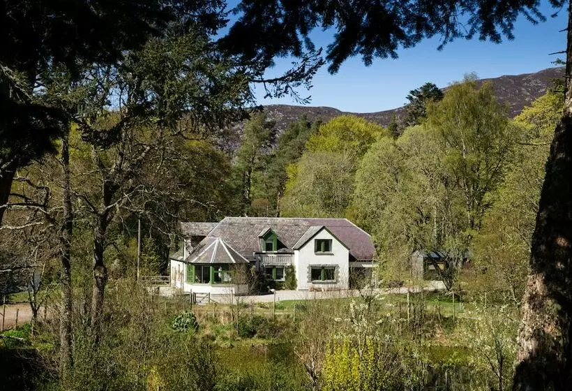 Hotelli Glentruim Lodge Ecopod