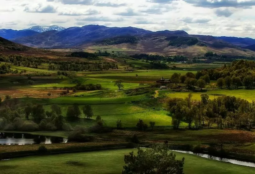 Hotelli Glentruim Lodge Ecopod