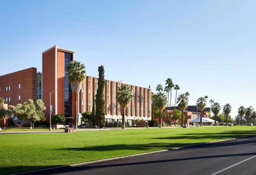 هتل Graduate By Hilton Tucson