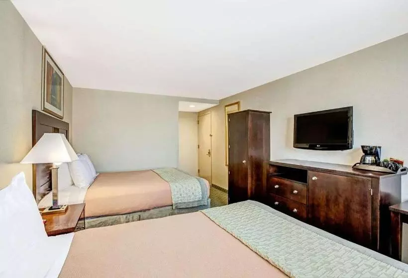 Hotelli Hillcrest  Near Jfk Air Train