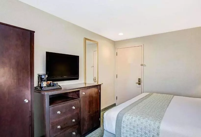 Hotelli Hillcrest  Near Jfk Air Train
