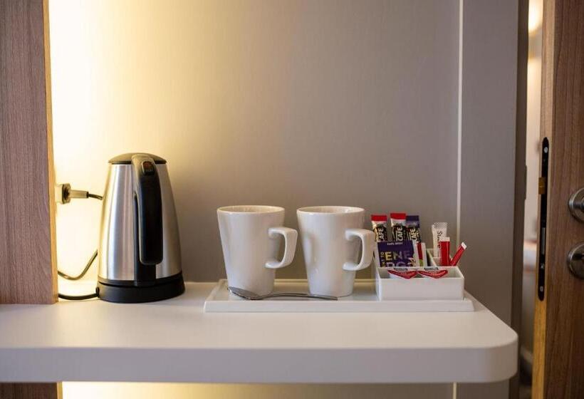 ホテル Holiday Inn Express   Arcachon   La Teste, An Ihg