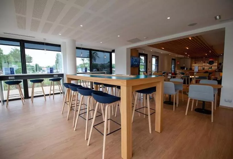 Hotelli Holiday Inn Express   Arcachon   La Teste, An Ihg