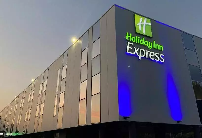Hotelli Holiday Inn Express   Arcachon   La Teste, An Ihg