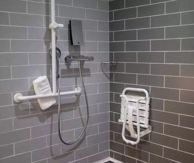 Hotelli Holiday Inn Express   Arcachon   La Teste, An Ihg