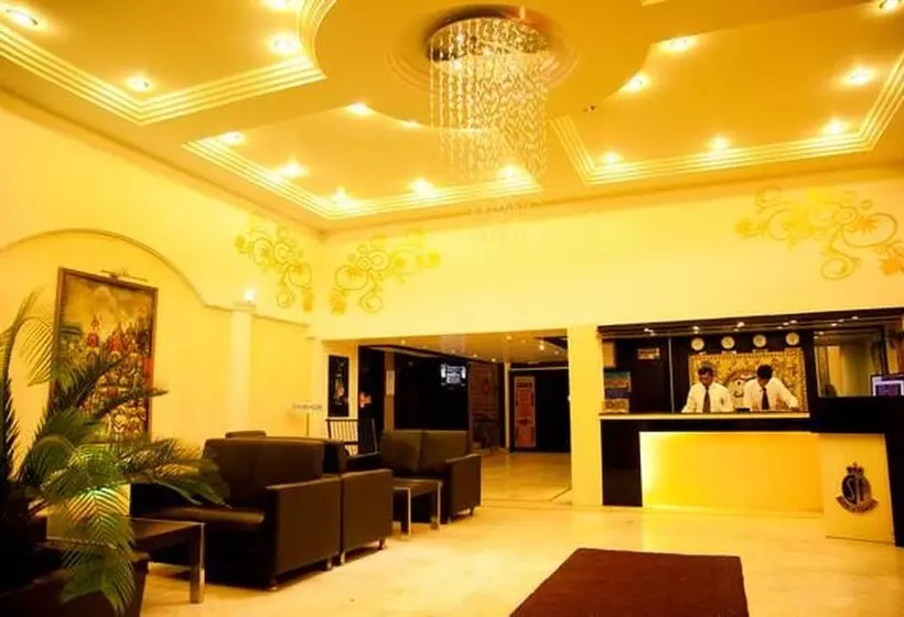 Hotelli Sheela Towers