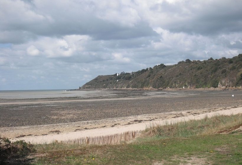 Modern Cottage In Normandy With Large Garden