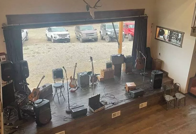 モーテル Challis Roadhouse