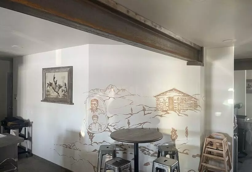 モーテル Challis Roadhouse