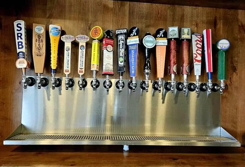 モーテル Challis Roadhouse