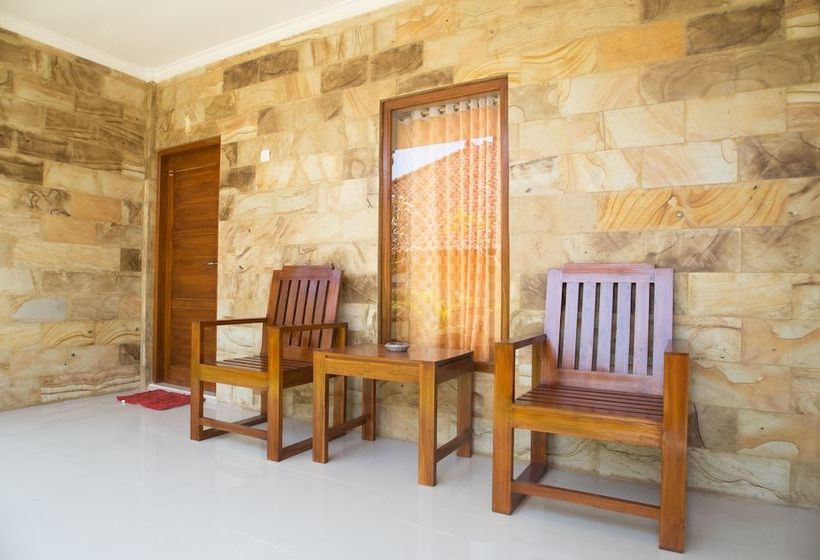 בית מלון כפרי Tanjung Alam  & Restaurant