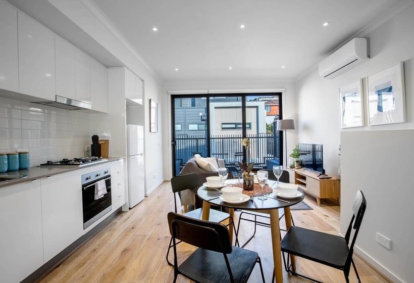 89 Fancy Doncaster Home