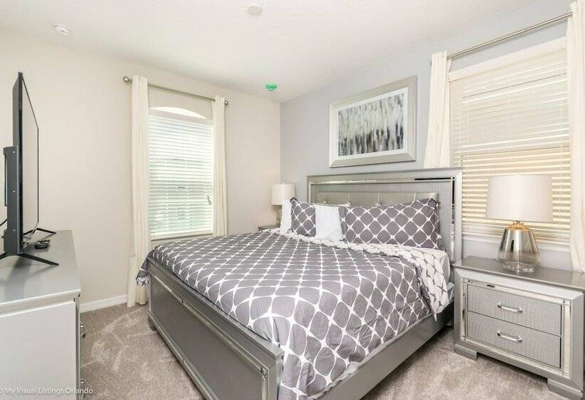 Fabulous 9 Bed 6,5 Ba Villa Games, Pool & Spa 9063srl