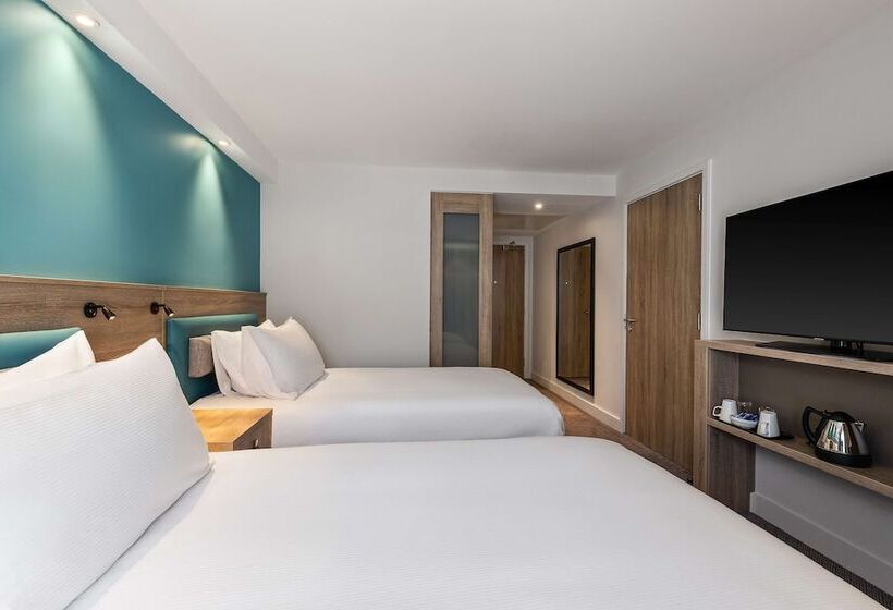 בית מלון כפרי Hampton By Hilton Torquay