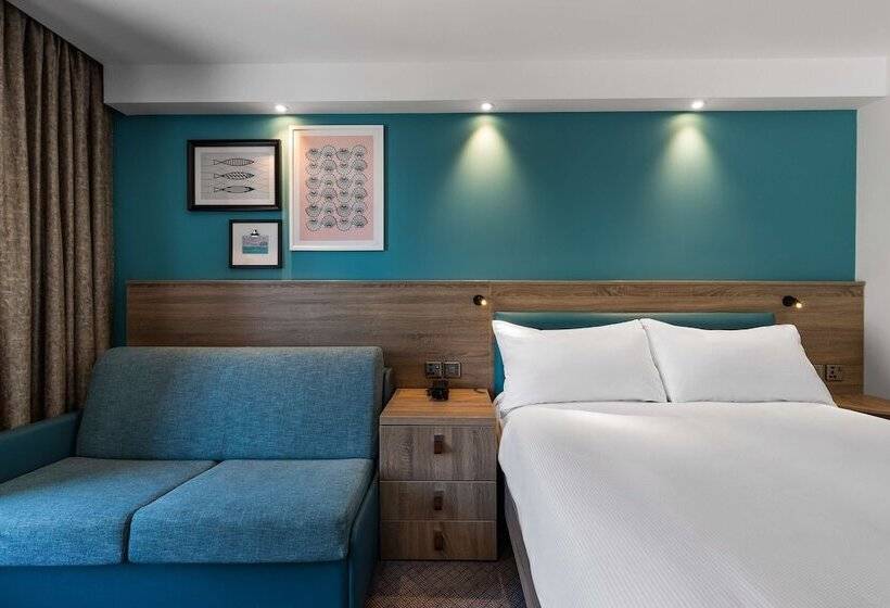 בית מלון כפרי Hampton By Hilton Torquay