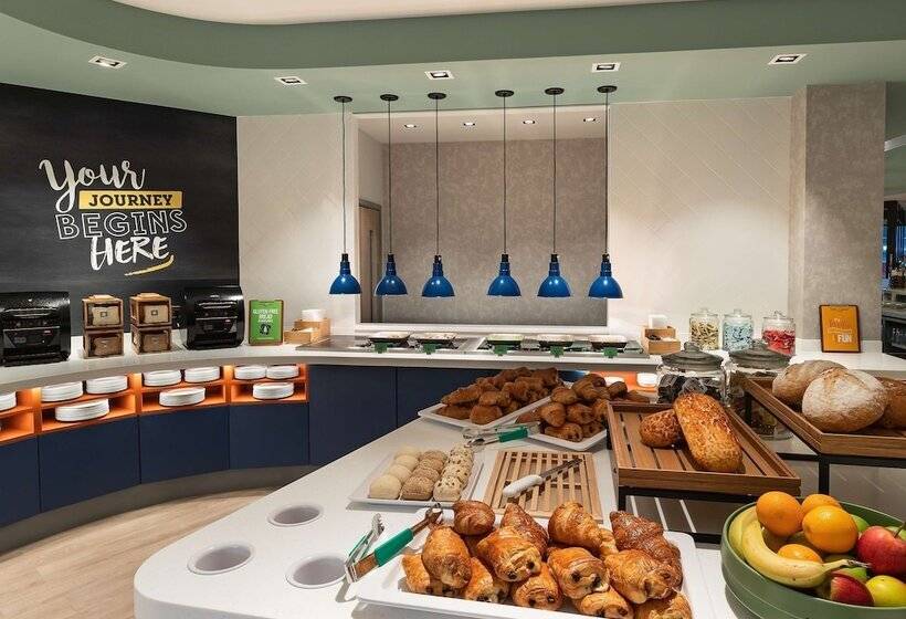 בית מלון כפרי Hampton By Hilton Torquay