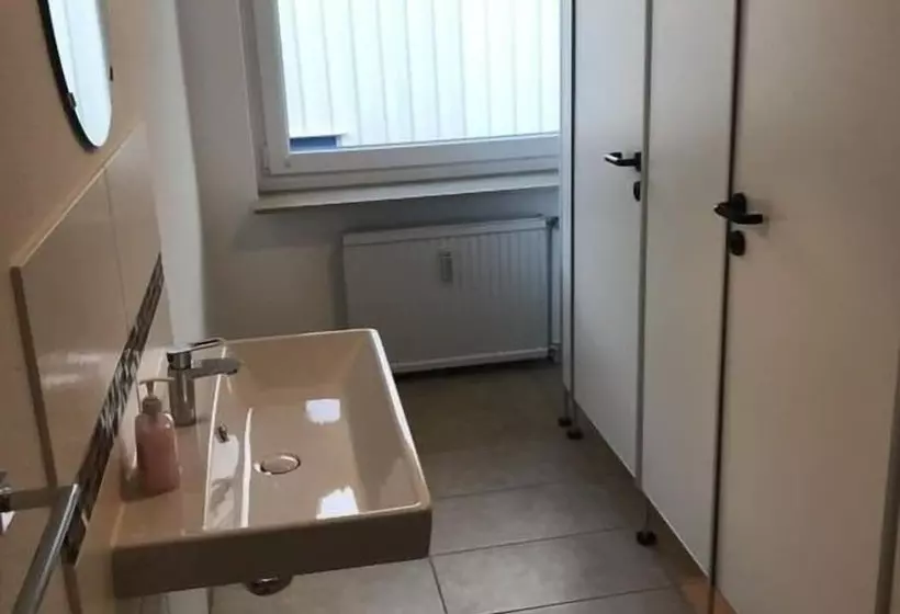 ペンション Maxbed