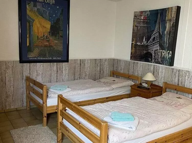 ペンション Maxbed