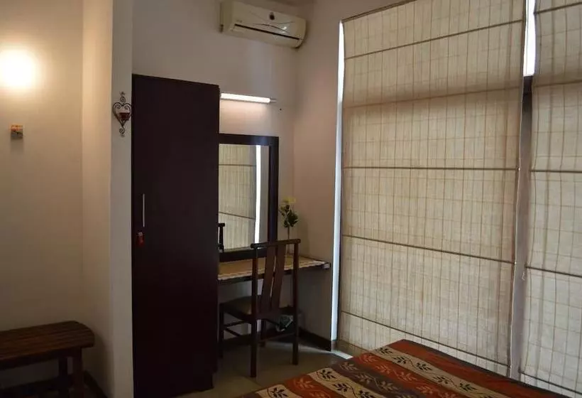 Majatalo Star Class Comfort In Capital City