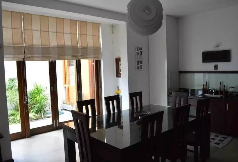 Majatalo Star Class Comfort In Capital City