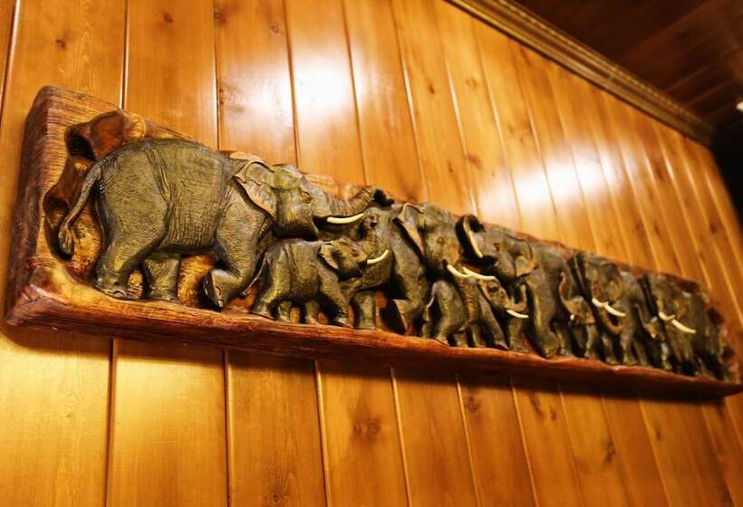 ホテル Banniy Klub Shangri La