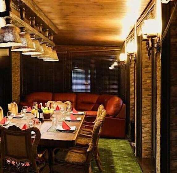 ホテル Banniy Klub Shangri La