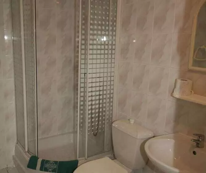 ペンション Ow Gromada Pod Topolami