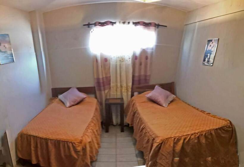 تختخواب و صبحانه La Casa Discreta Cochabamba