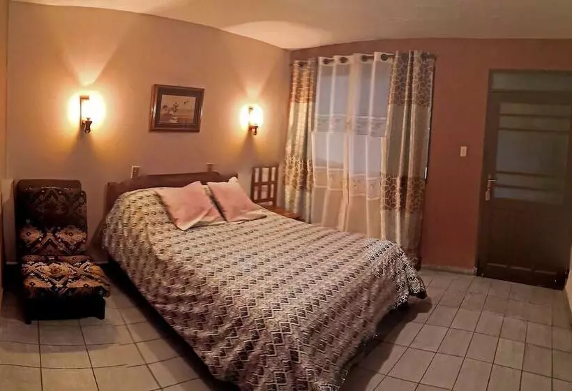 تختخواب و صبحانه La Casa Discreta Cochabamba