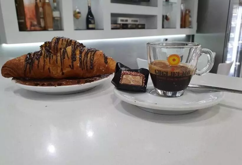 تختخواب و صبحانه Le Stanze Di Dalia