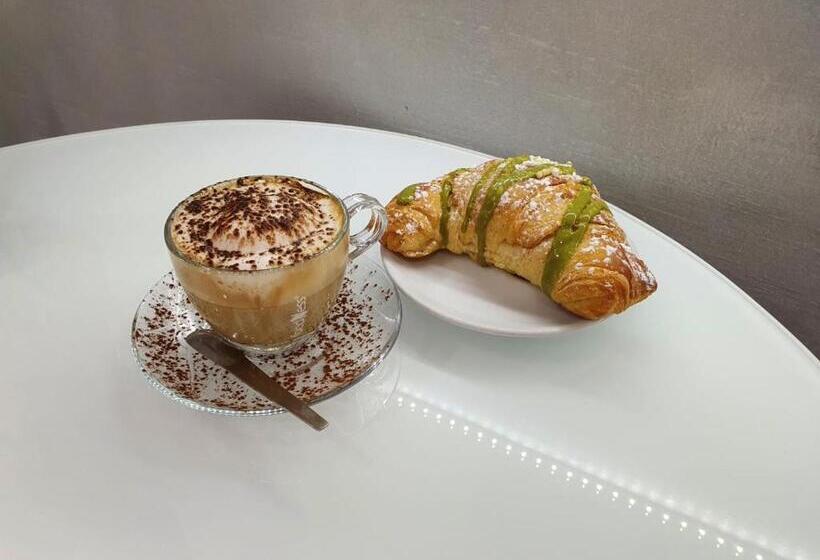 تختخواب و صبحانه Le Stanze Di Dalia