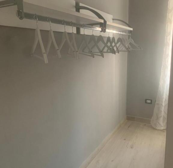 تختخواب و صبحانه Le Stanze Di Dalia