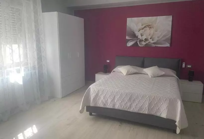 تختخواب و صبحانه Le Stanze Di Dalia